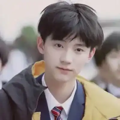 孔蔚洋